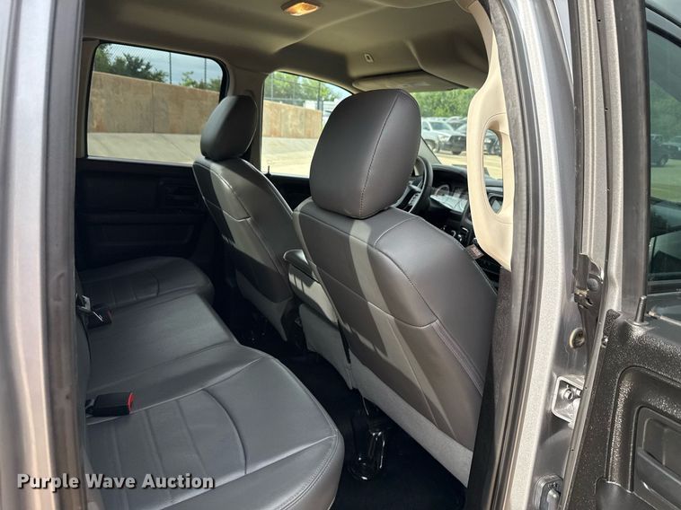 image for item DT6655 2019 Dodge Ram 1500 Classic  Quad Cab pickup truck