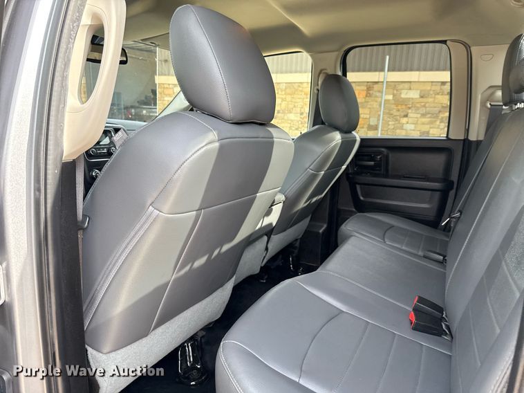 image for item DT6655 2019 Dodge Ram 1500 Classic  Quad Cab pickup truck