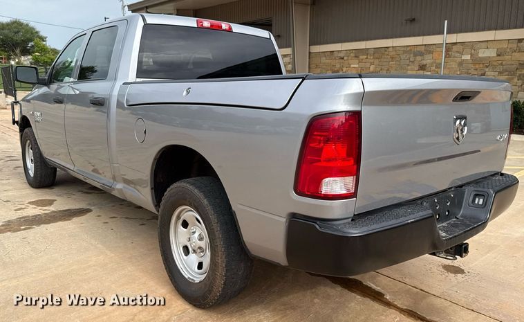 image for item DT6656 2019 Dodge Ram 1500 Crew Cab pickup truck