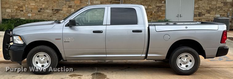 image for item DT6656 2019 Dodge Ram 1500 Crew Cab pickup truck