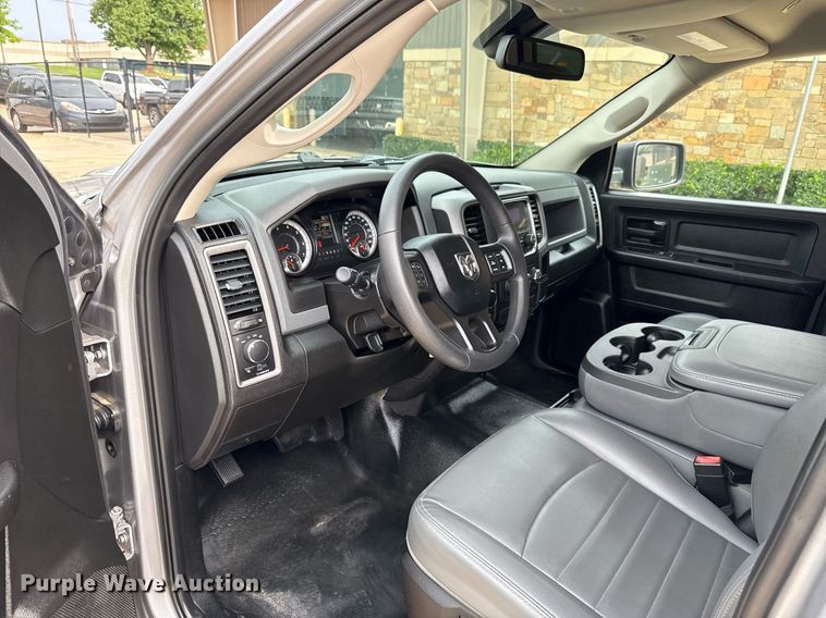 image for item DT6656 2019 Dodge Ram 1500 Crew Cab pickup truck