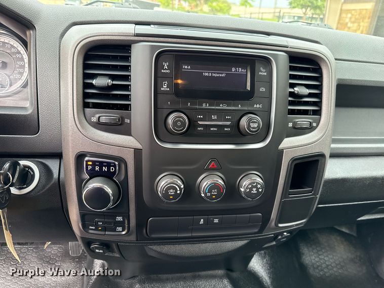 image for item DT6656 2019 Dodge Ram 1500 Crew Cab pickup truck