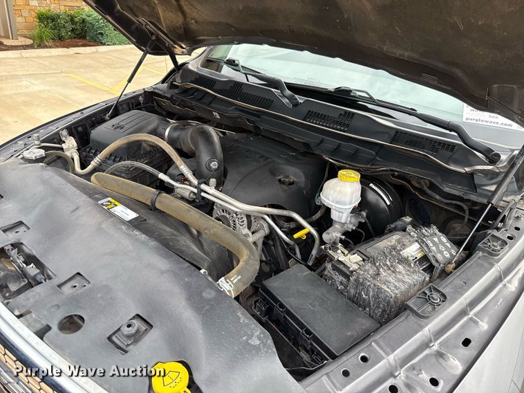 image for item DT6657 2019 Dodge Ram 1500 Crew Cab pickup truck