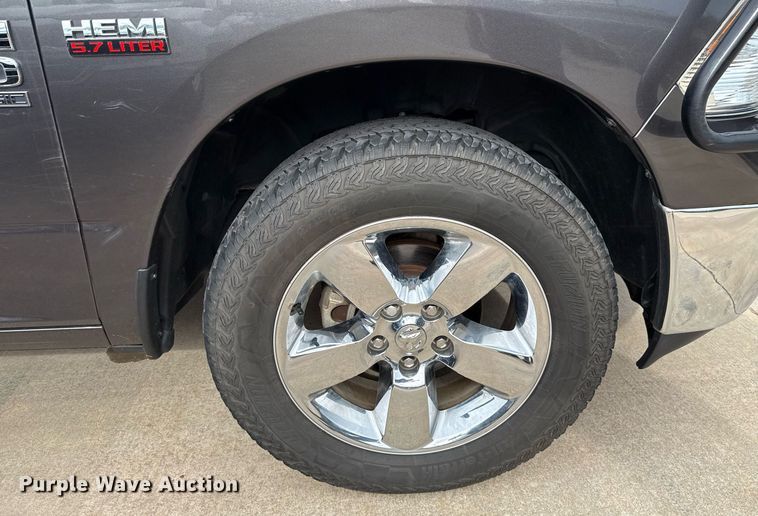 image for item DT6657 2019 Dodge Ram 1500 Crew Cab pickup truck