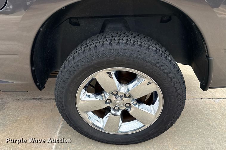 image for item DT6657 2019 Dodge Ram 1500 Crew Cab pickup truck