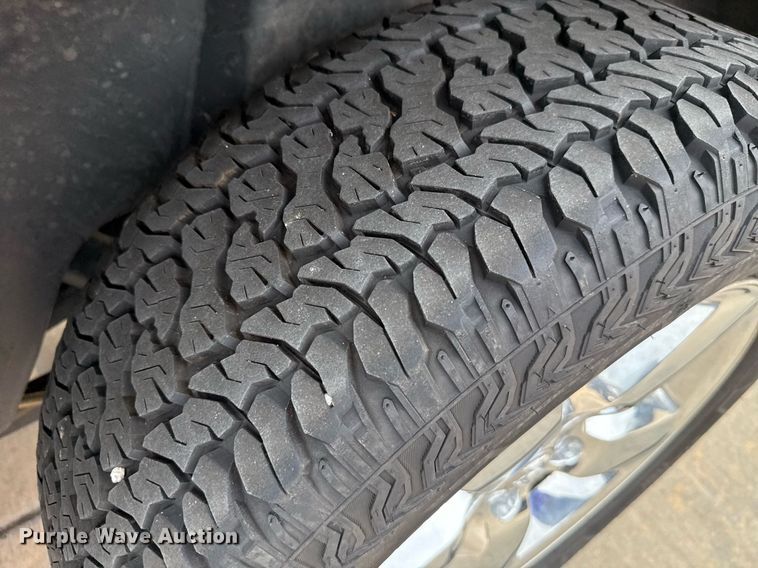 image for item DT6657 2019 Dodge Ram 1500 Crew Cab pickup truck