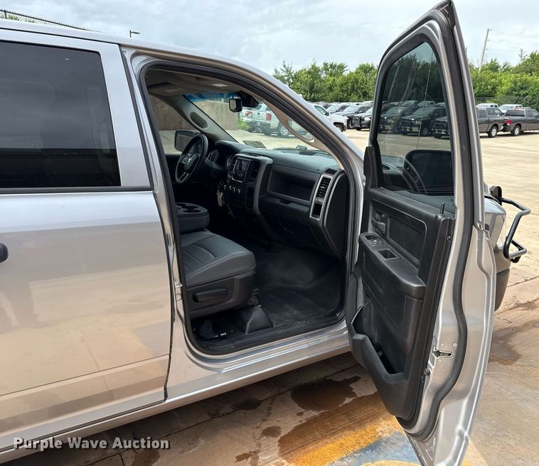 image for item DT6658 2020 Dodge Ram 1500 Classic Quad Cab pickup truck