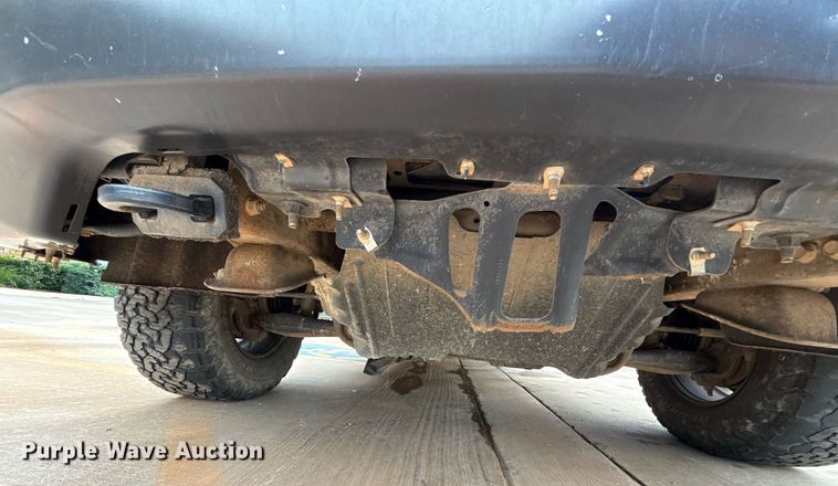 image for item DT6660 2017 Chevrolet Silverado 1500 Double Cab pickup truck