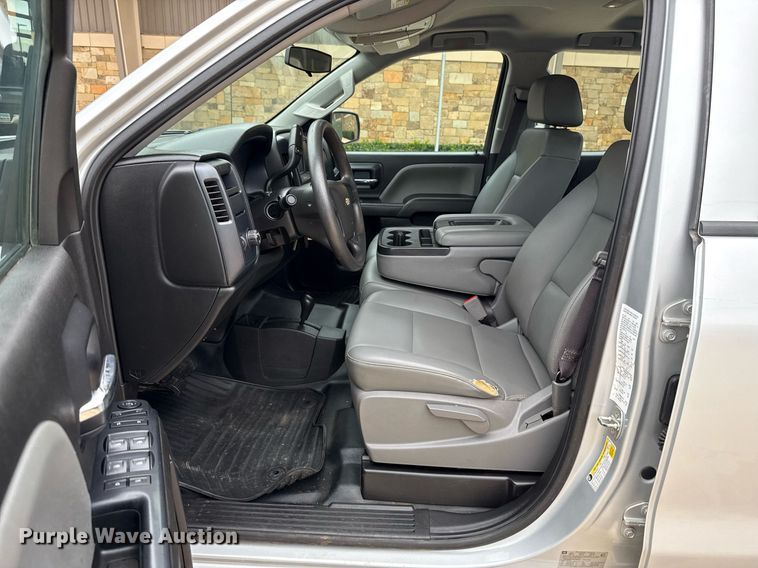 image for item DT6660 2017 Chevrolet Silverado 1500 Double Cab pickup truck