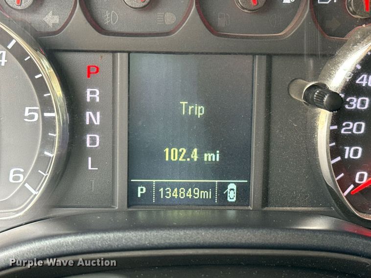 image for item DT6660 2017 Chevrolet Silverado 1500 Double Cab pickup truck