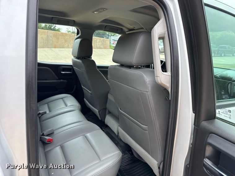 image for item DT6660 2017 Chevrolet Silverado 1500 Double Cab pickup truck