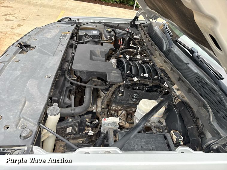 image for item DT6660 2017 Chevrolet Silverado 1500 Double Cab pickup truck