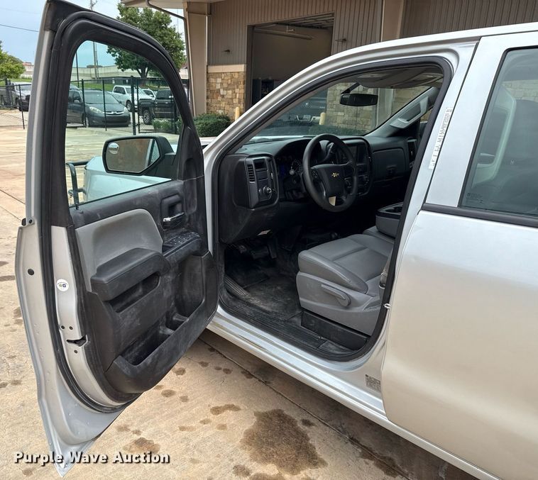 image for item DT6661 2016 Chevrolet Silverado 1500 Double Cab pickup truck