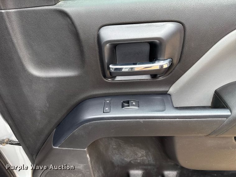 image for item DT6661 2016 Chevrolet Silverado 1500 Double Cab pickup truck