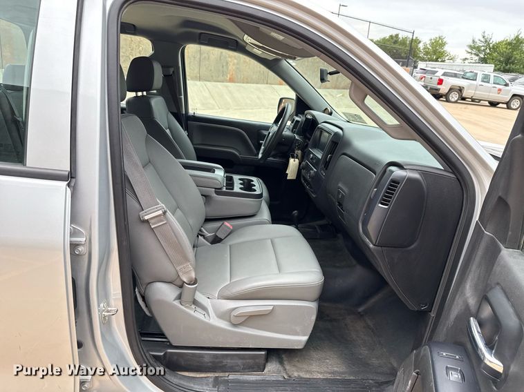 image for item DT6661 2016 Chevrolet Silverado 1500 Double Cab pickup truck