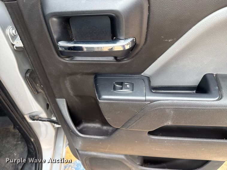 image for item DT6661 2016 Chevrolet Silverado 1500 Double Cab pickup truck