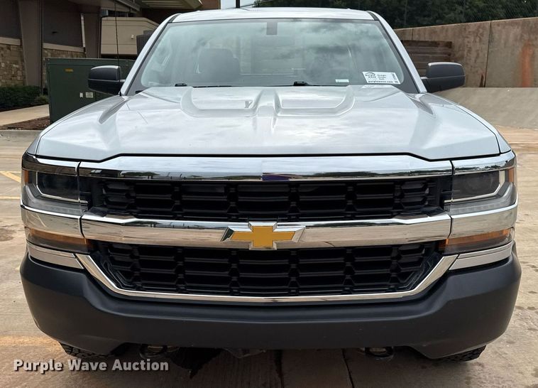 image for item DT6662 2016 Chevrolet Silverado 1500 Double Cab pickup truck