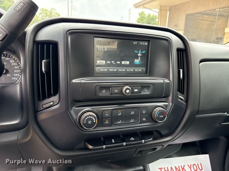 image for item DT6662 2016 Chevrolet Silverado 1500 Double Cab pickup truck