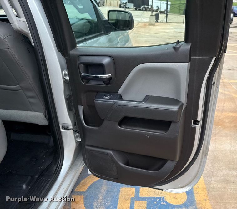 image for item DT6662 2016 Chevrolet Silverado 1500 Double Cab pickup truck