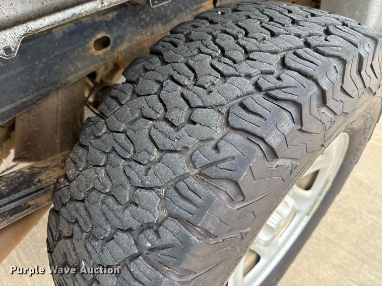 image for item DT6662 2016 Chevrolet Silverado 1500 Double Cab pickup truck