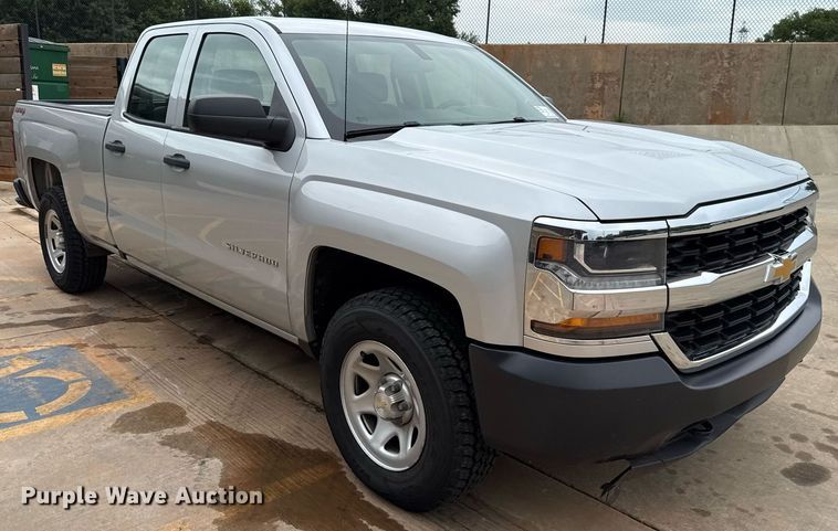 image for item DT6663 2016 Chevrolet Silverado 1500 Double Cab pickup truck