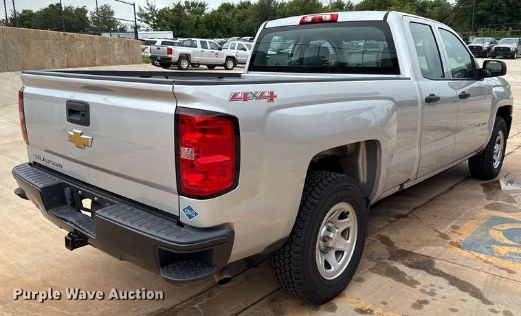 image for item DT6663 2016 Chevrolet Silverado 1500 Double Cab pickup truck