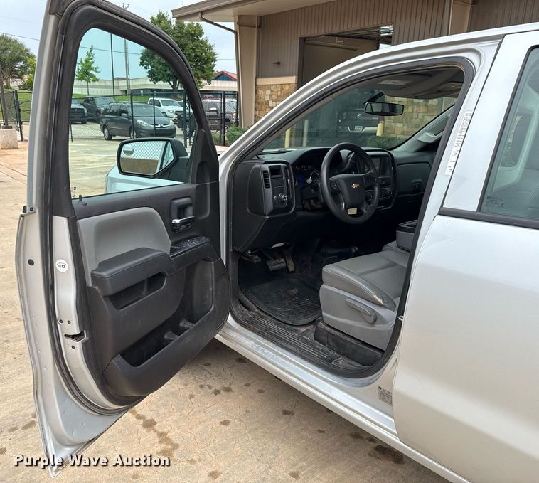 image for item DT6663 2016 Chevrolet Silverado 1500 Double Cab pickup truck