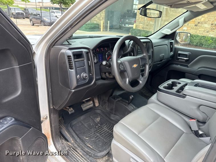 image for item DT6663 2016 Chevrolet Silverado 1500 Double Cab pickup truck