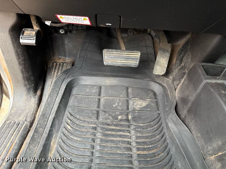 image for item DT6663 2016 Chevrolet Silverado 1500 Double Cab pickup truck