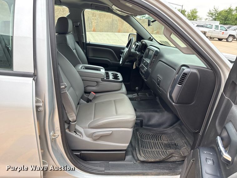 image for item DT6663 2016 Chevrolet Silverado 1500 Double Cab pickup truck