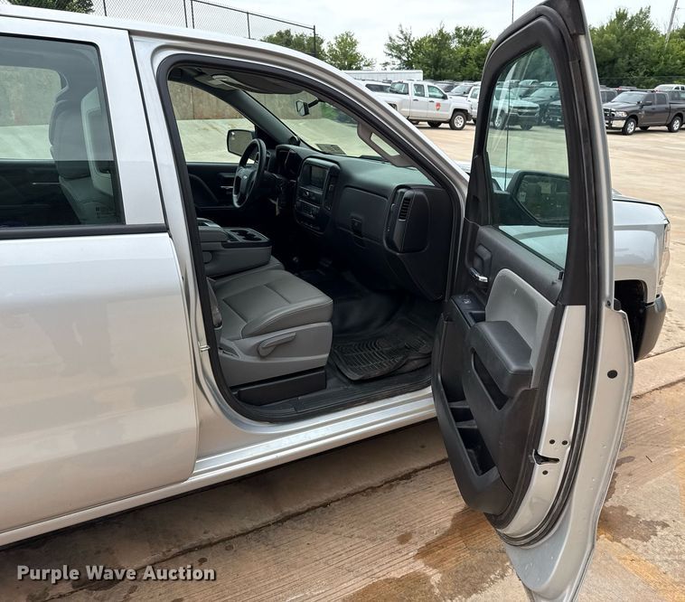 image for item DT6663 2016 Chevrolet Silverado 1500 Double Cab pickup truck