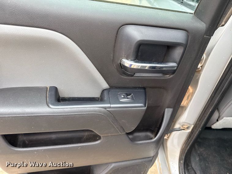 image for item DT6663 2016 Chevrolet Silverado 1500 Double Cab pickup truck