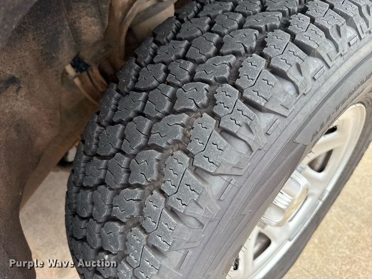 image for item DT6663 2016 Chevrolet Silverado 1500 Double Cab pickup truck