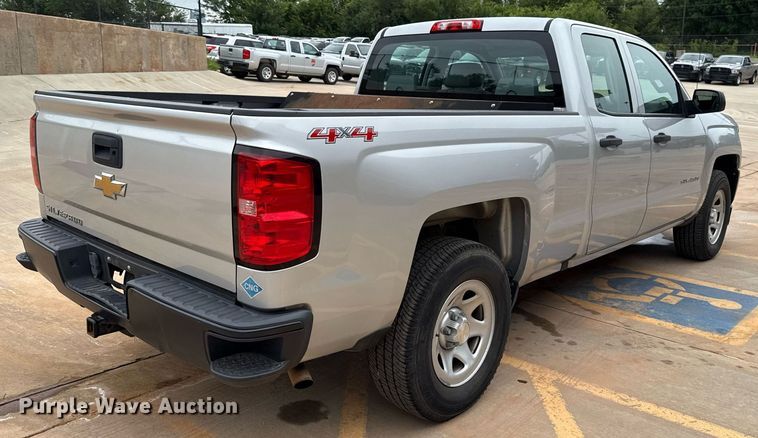 image for item DT6664 2016 Chevrolet Silverado 1500 Double Cab pickup truck