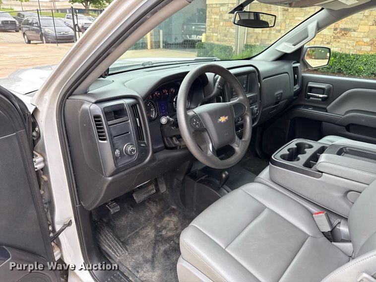 image for item DT6664 2016 Chevrolet Silverado 1500 Double Cab pickup truck