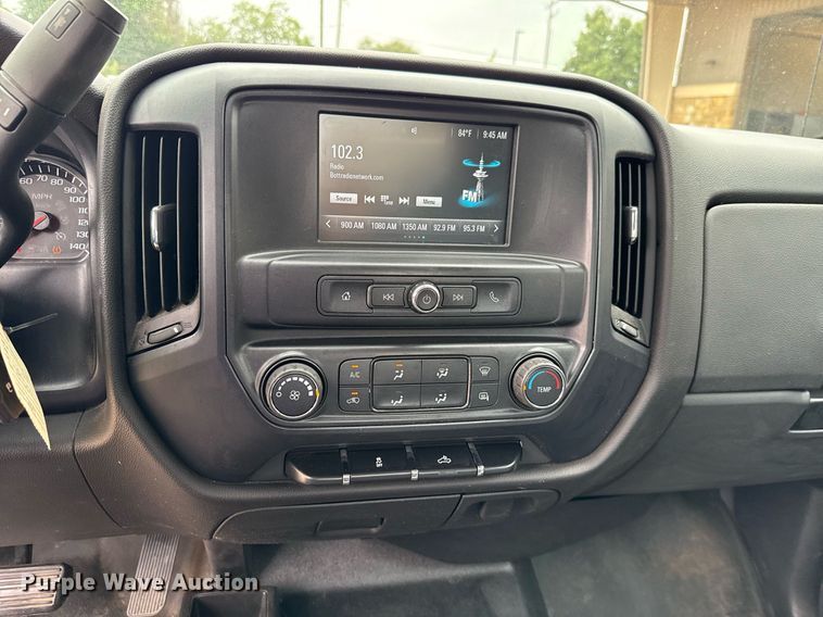 image for item DT6664 2016 Chevrolet Silverado 1500 Double Cab pickup truck