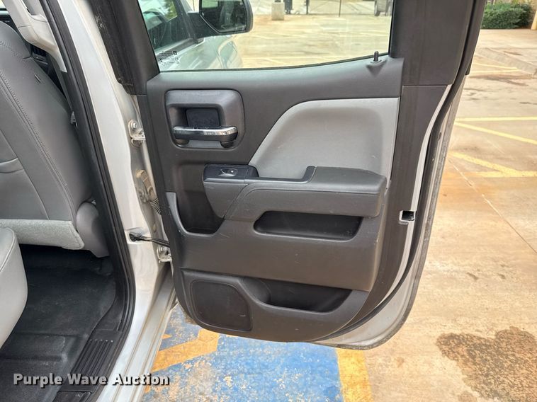 image for item DT6664 2016 Chevrolet Silverado 1500 Double Cab pickup truck