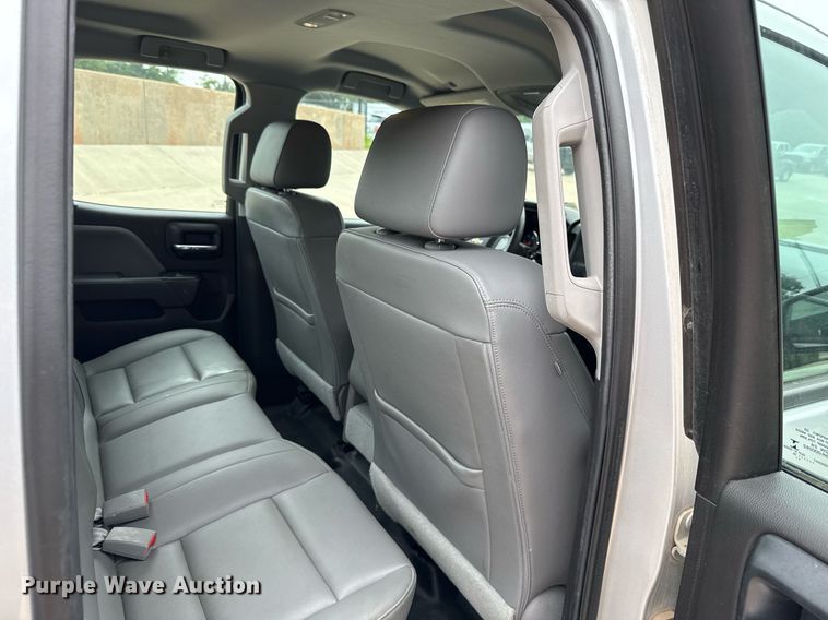 image for item DT6664 2016 Chevrolet Silverado 1500 Double Cab pickup truck