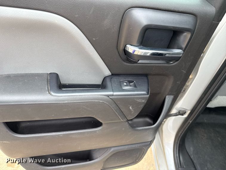 image for item DT6664 2016 Chevrolet Silverado 1500 Double Cab pickup truck