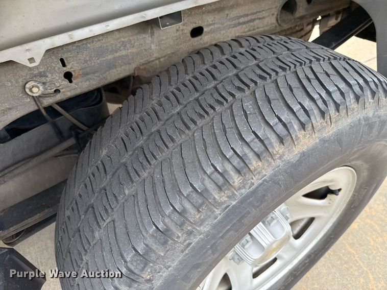 image for item DT6664 2016 Chevrolet Silverado 1500 Double Cab pickup truck