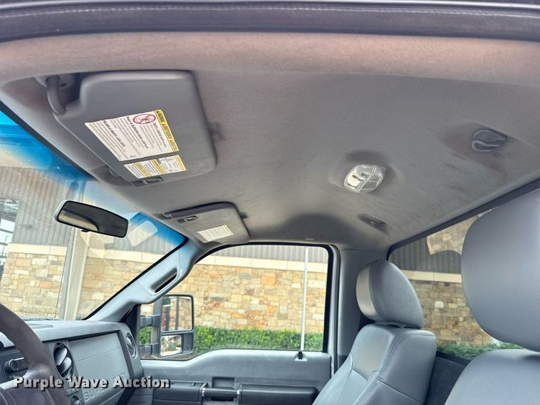 image for item DT6665 2013 Ford F250 Super Duty pickup truck