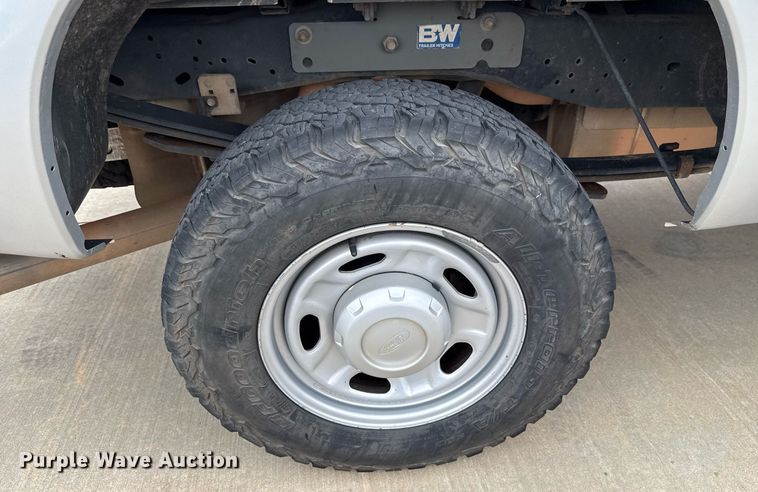 image for item DT6665 2013 Ford F250 Super Duty pickup truck