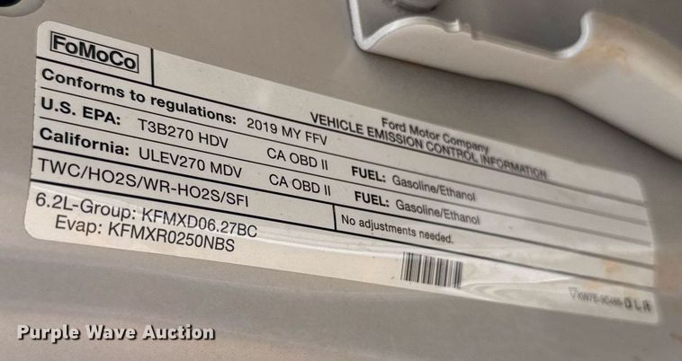 image for item DT6666 2019 Ford F350 Super Duty XL pickup truck