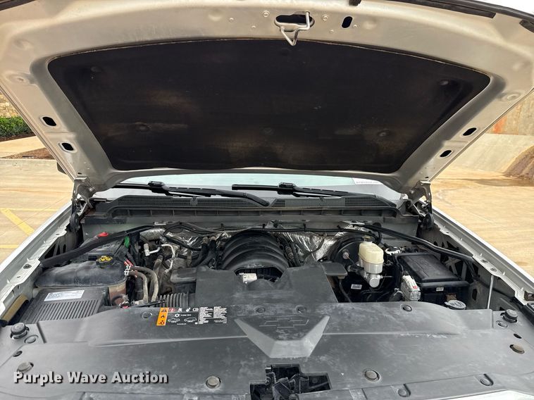 image for item DT6667 2018 Chevrolet Silverado 1500 Crew Cab pickup truck