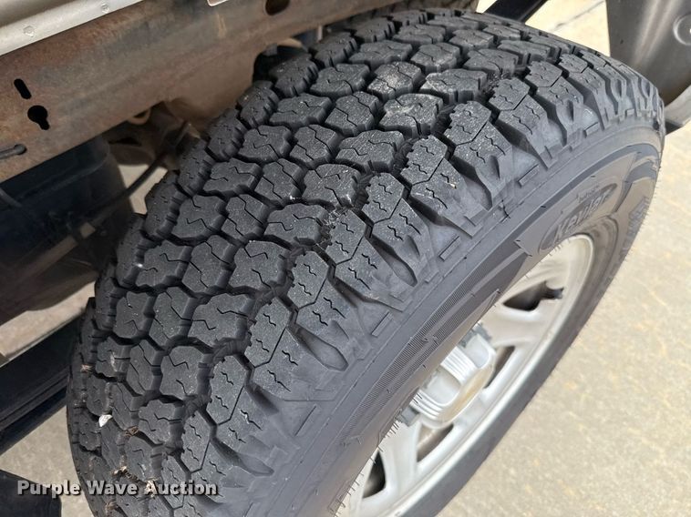 image for item DT6667 2018 Chevrolet Silverado 1500 Crew Cab pickup truck