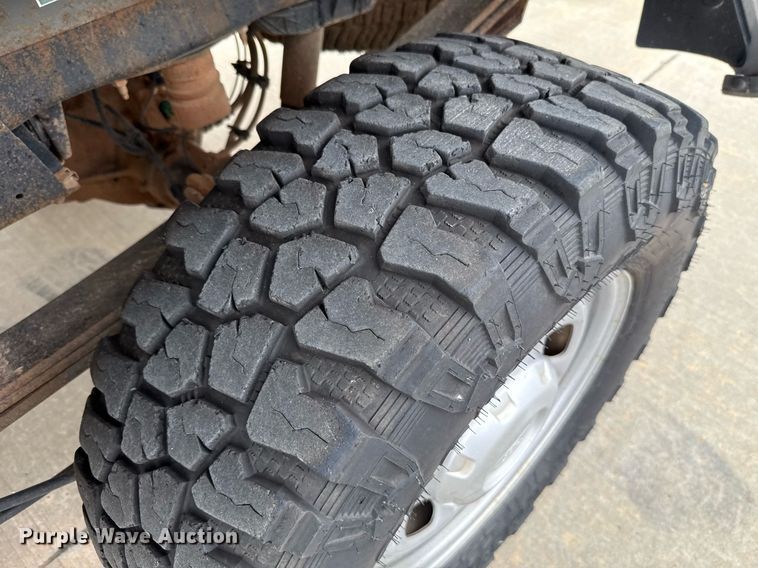 image for item DT6668 2017 Ford F250 Super Duty XL pickup truck