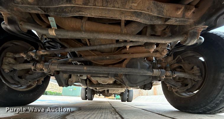 image for item DT6669 2018 Ford F350 Super Duty XL pickup truck