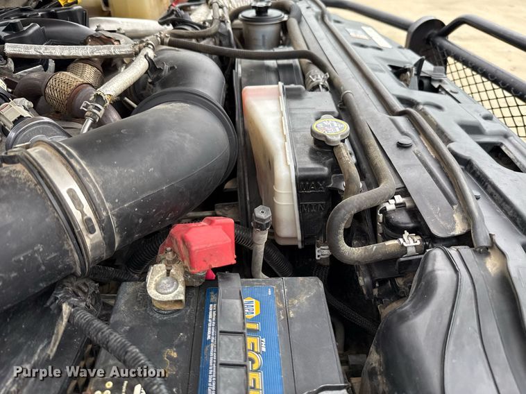 image for item DT6669 2018 Ford F350 Super Duty XL pickup truck