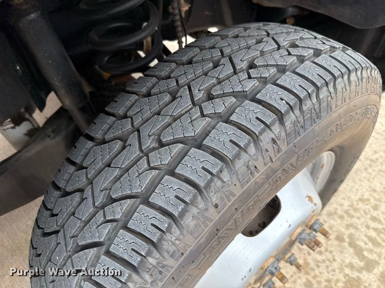 image for item DT6669 2018 Ford F350 Super Duty XL pickup truck