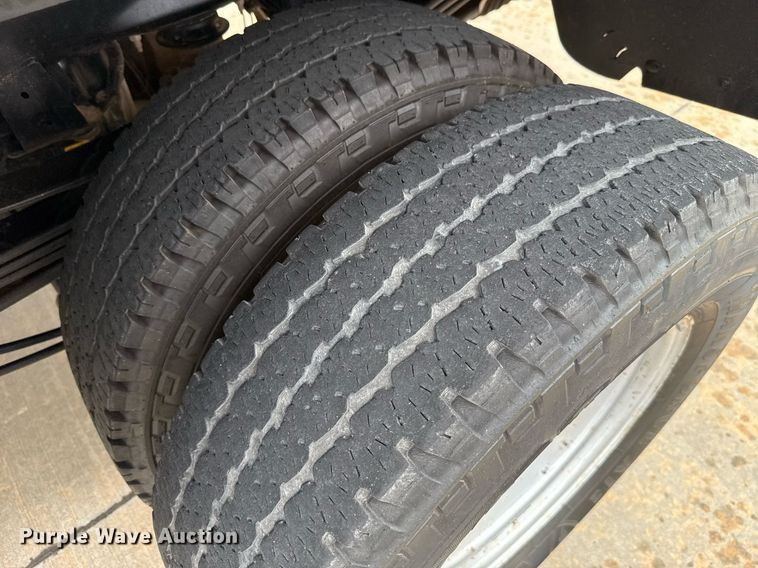 image for item DT6669 2018 Ford F350 Super Duty XL pickup truck